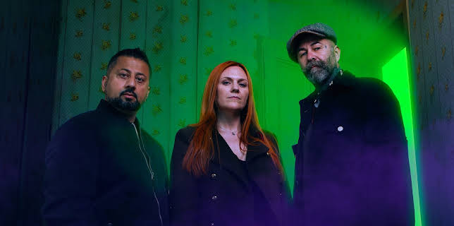 04:03: Mi secreto al desnudo | DKISS | 1/11 2026