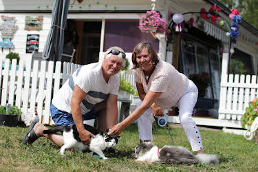 18:40: Ja vi elsker camping (S4 E3) (S4) | FEM | 3/27 2026