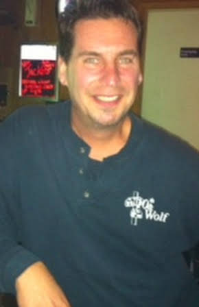 Dan Mahon as 
