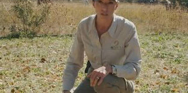 11:30: Dra. Fabiola Jones: Soy un superviviente | Canal Decasa | 12/9 2025