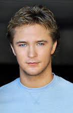 Michael Welch som 
