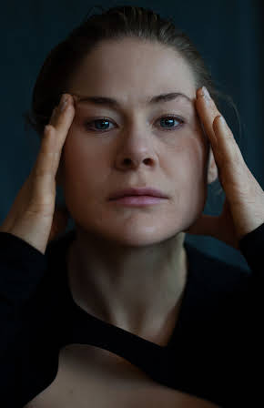 Emma Broomé as 