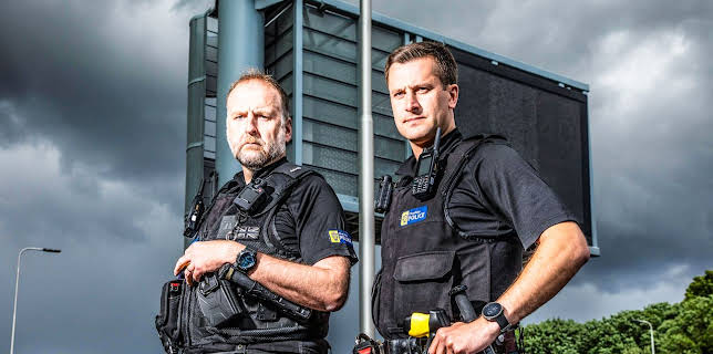 3:45 PM: Motorway Cops: Catching Britain's Speeders (S3 E10) (S3) | Paramount | 2/7 2026