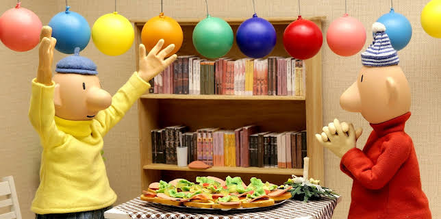 16:40: To gode naboer: Nyttårsaften | NRK Super | 12/31 2025