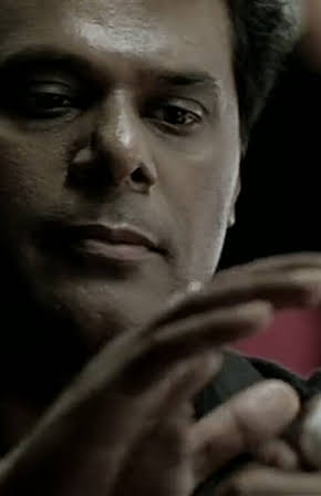 Ashish Vidyarthi as 