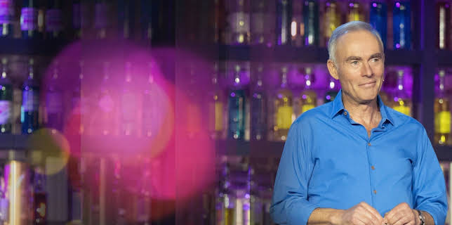 21:00: Johann König findet ... | One | 2/20 2026