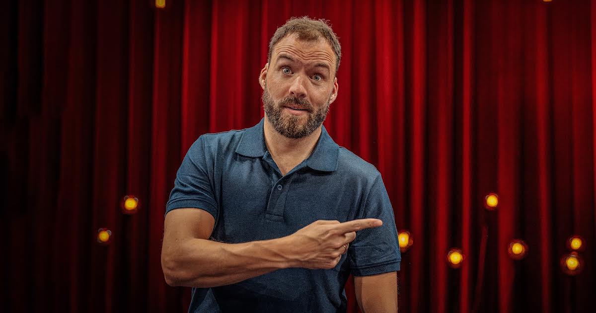 15/3 01:55 | En stor aften med Simon Talbot