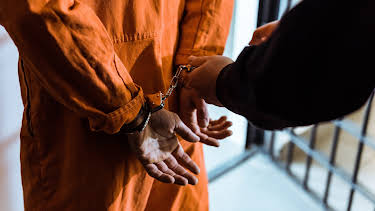 07:00: Chaos In Court (S1 E2) (S1) | Investigation Discovery | 4/17 2026