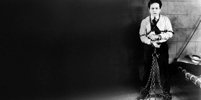 11:00 PM: Houdini's Last Secrets (S1 E2) (S1) | Discovery Science | 11/9 2025