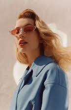 Olivia Scott Welch som 