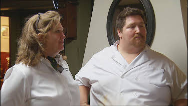14:00: Hotel Hell (S2 E7) (S2) | TV3 | 9/25 2026