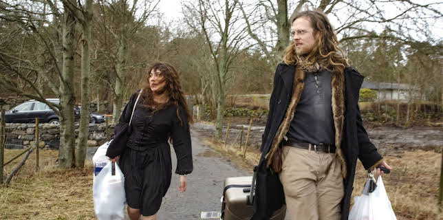 11:30: Familien Nerdrum: Nerdrum-skolen | NRK 2 | 12/20 2025