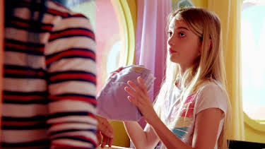 19:35: Big Top Academy: Jenta som tok farvel | NRK Super | 4/27 2026