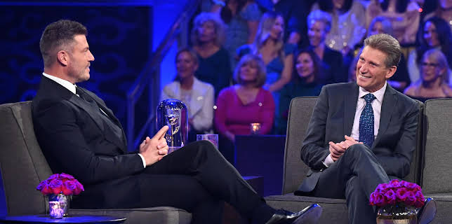 06:45: Ungkaren senior (S1 E9) (S1) | FEM | 11/7 2025