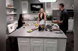 Kocktails with Khloe Season 1: Kimye and Legends