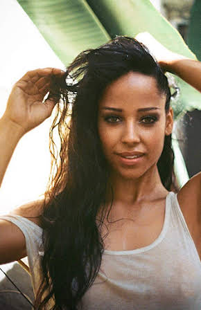 Marilinda Rivera as 