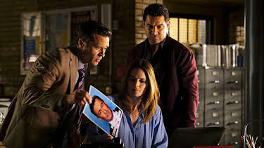 5:00 PM: Castle (S7 E21) (S7) | Channel 5 | 8/17 2026