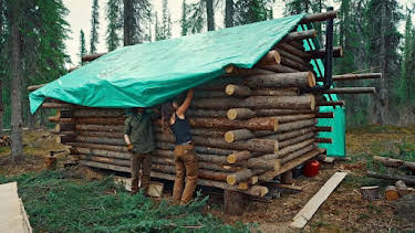 11:00 PM: Northwoods Survival | Nat Geo Wild | 1/1 2026