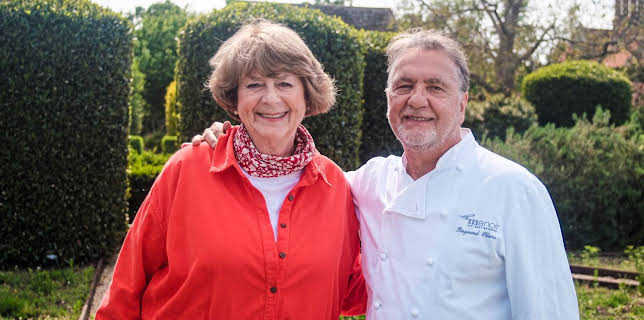 10:00 AM: The Cotswolds with Pam Ayres (S2 E6) (S2) | 5 Select | 3/27 2026