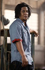 Tego Calderon as Leo