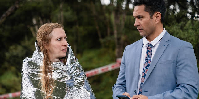 19:50: Mysteria i Brokenwood: Publiser eller døy | NRK 2 | 1/17 2026