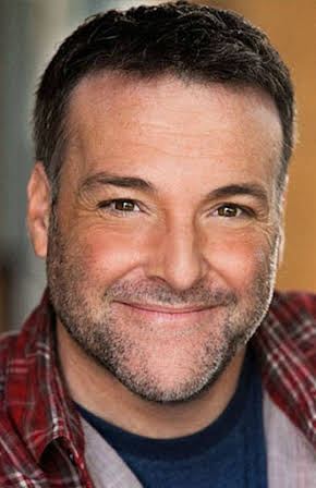 Richard Steven Horvitz as 