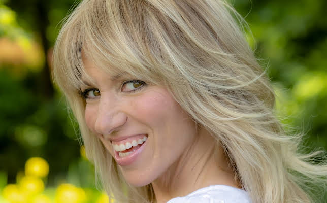 Debbie Gibson