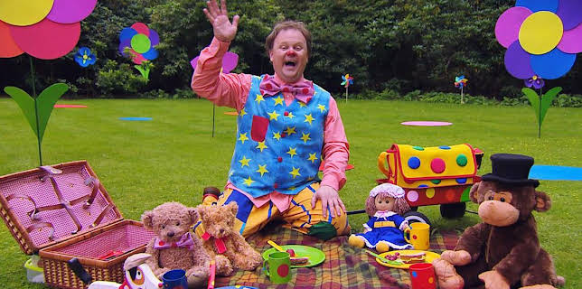 9:45 AM: Something Special (S10) | Cbeebies | 1/9 2026