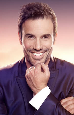 Martin Stenmarck as 