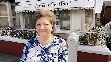 3:10 PM: Four in a Bed | More 4 | 1/8 2026