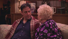 Alle elsker Raymond (S7 E9)
