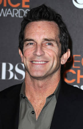 Jeff Probst as 