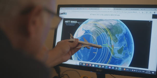 11:15: Flug MH370 – Verschollen über dem Meer | ZDFinfo | 11/18 2025