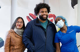 Dr. Mercy, Season 1: Under Lock and Keloid