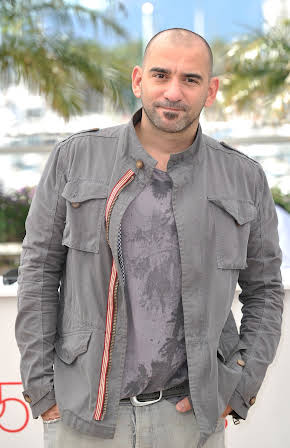 PABLO TRAPERO as Director