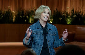 Brené Brown: Atlas of the Heart, Season 1: Places We Go When Things Aren't What They Seem
