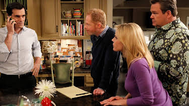 4:00 PM: Modern Family | E4 | 8/4 2026