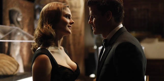 12:05: Bones (S5 E5) (S5) | Viasat Series | 11/12 2025