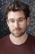 Micah Fitzerman-Blue como Director