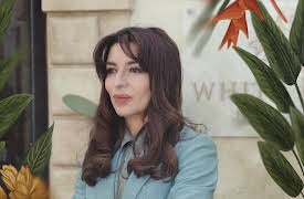 The White Lotus Podcast, Season 1: The Managers With Murray Bartlett and Sabrina Impacciatore