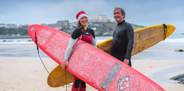 9:05 PM: Devon and Cornwall at Christmas | Channel 4 | 11/29 2025