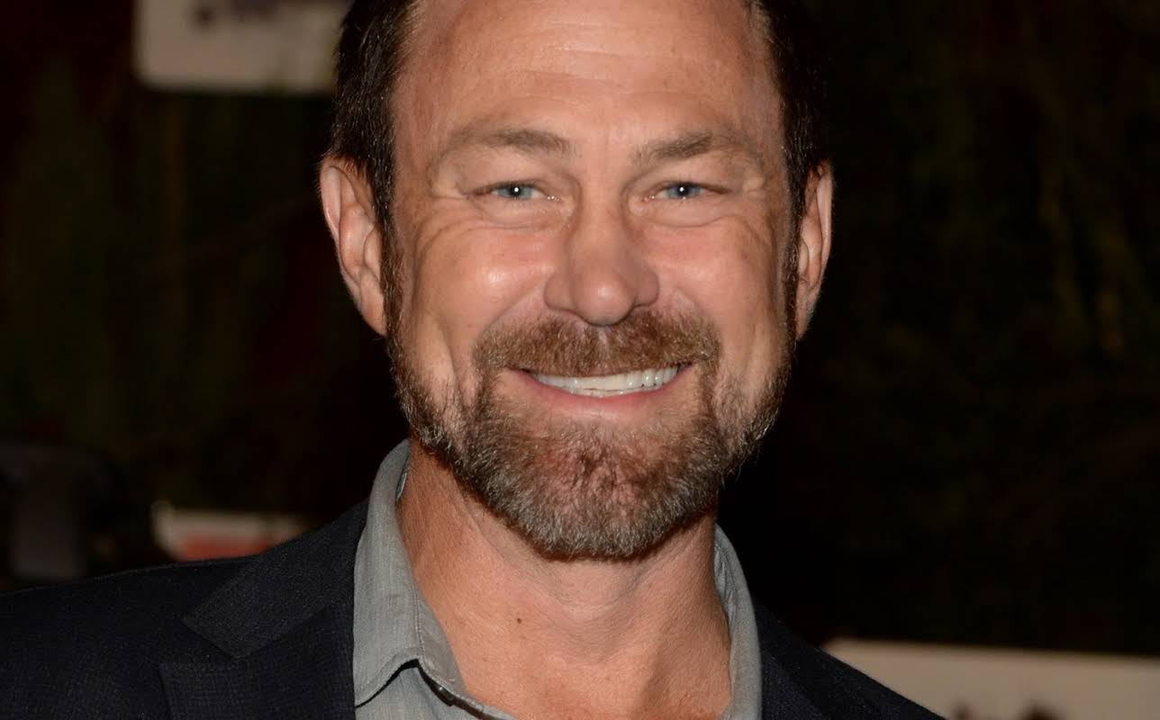 Grant Bowler
