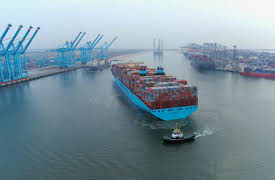 Richard Hammond's Big Season 1: World's Biggest Machines