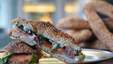 06:50: Küchen der Welt | Arte | 4/7 2026