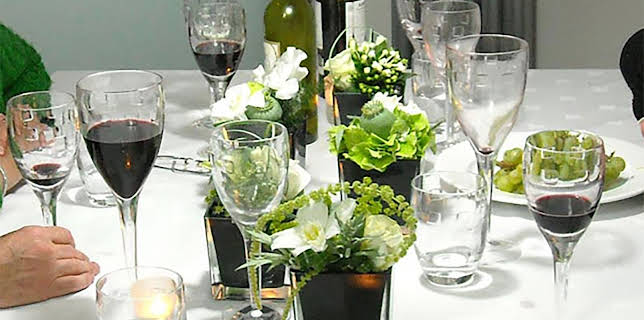 12:30 PM: Come Dine with Me | 4 Seven | 12/5 2025