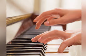 How to Play Piano: Basic Piano Rhythm and Fingering