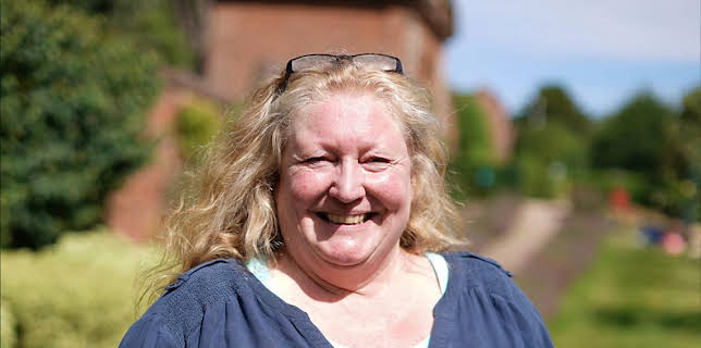 3:45 PM: Garden Rescue (S10) | BBC One | 1/15 2026