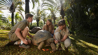 06:00: Crikey! It's the Irwins (S2 E1) (S2) | Animal Planet | 8/31 2026