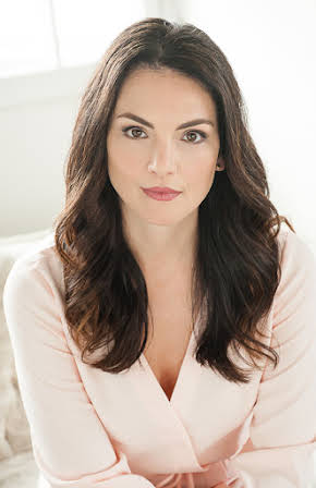 Rhonda Dent as Hilary Jackson