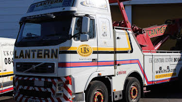 3:25 AM: Trucking Hell (S2 E13) (S2) | Paramount | 12/23 2025